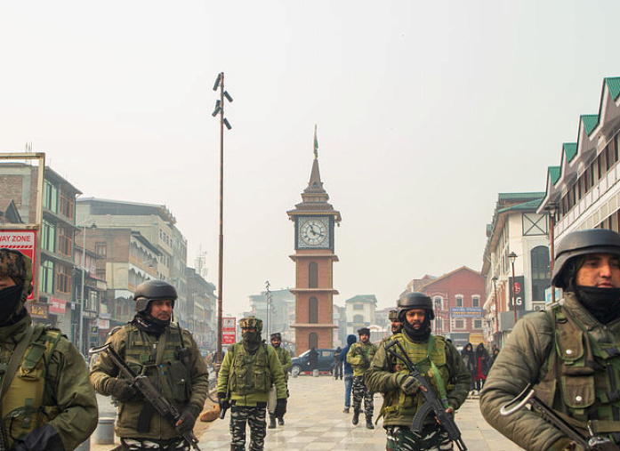 NDTV: Indian security forces prevent terrorist attack at largest Hindu temple