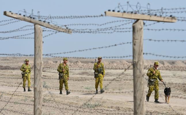 Tajikistan introduces new outposts on the border with Afghanistan  