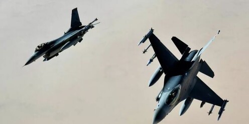 США разбомбили базу в Дейр-эз-Зоре после ухода своих военных