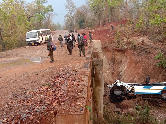 Terrorist attack in India: 11 dead, Maoists are suspected 