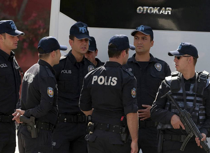 В Турции задержаны 17 подозреваемых в передаче денег группировке "Исламское государство"