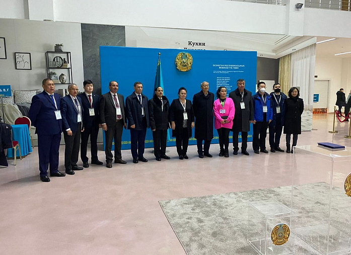 关于上合组织观察团参加哈萨克斯坦共和国总统选举的工作