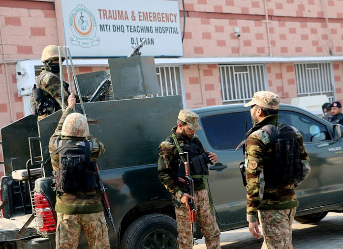 Media: 11 people became victims of militant attack in Pakistan