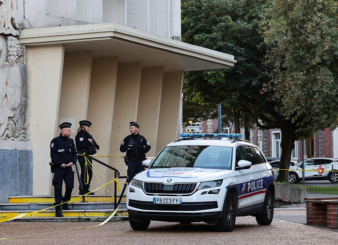 10 people detained in France after deadly school attack