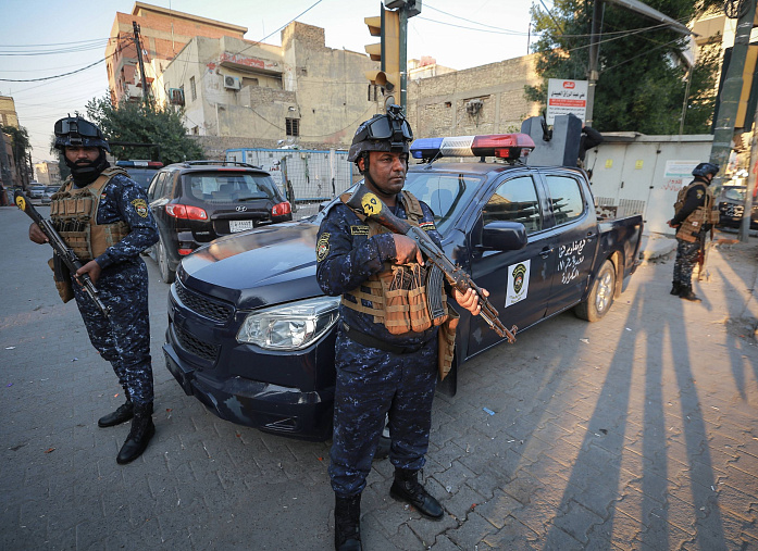 Four Iraqi policemen die while attempting to detain IS militants