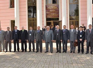 Участники международной конференции, организованной Исполкомом РАТС ШОС и АТЦ СНГ