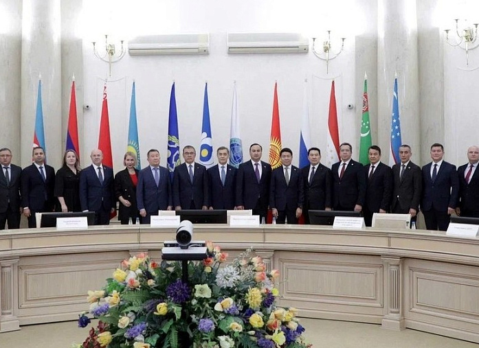 Об участии делегации Исполнительного комитета РАТС ШОС в мероприятии «Синергия подходов - СНГ, ОДКБ и ШОС в области дерадикализации: вызовы и возможности» Об участии делегации Исполнительного комитета РАТС ШОС в мероприятии «Синергия подходов - СНГ, ОДКБ и ШОС в области дерадикализации: вызовы и возможности»